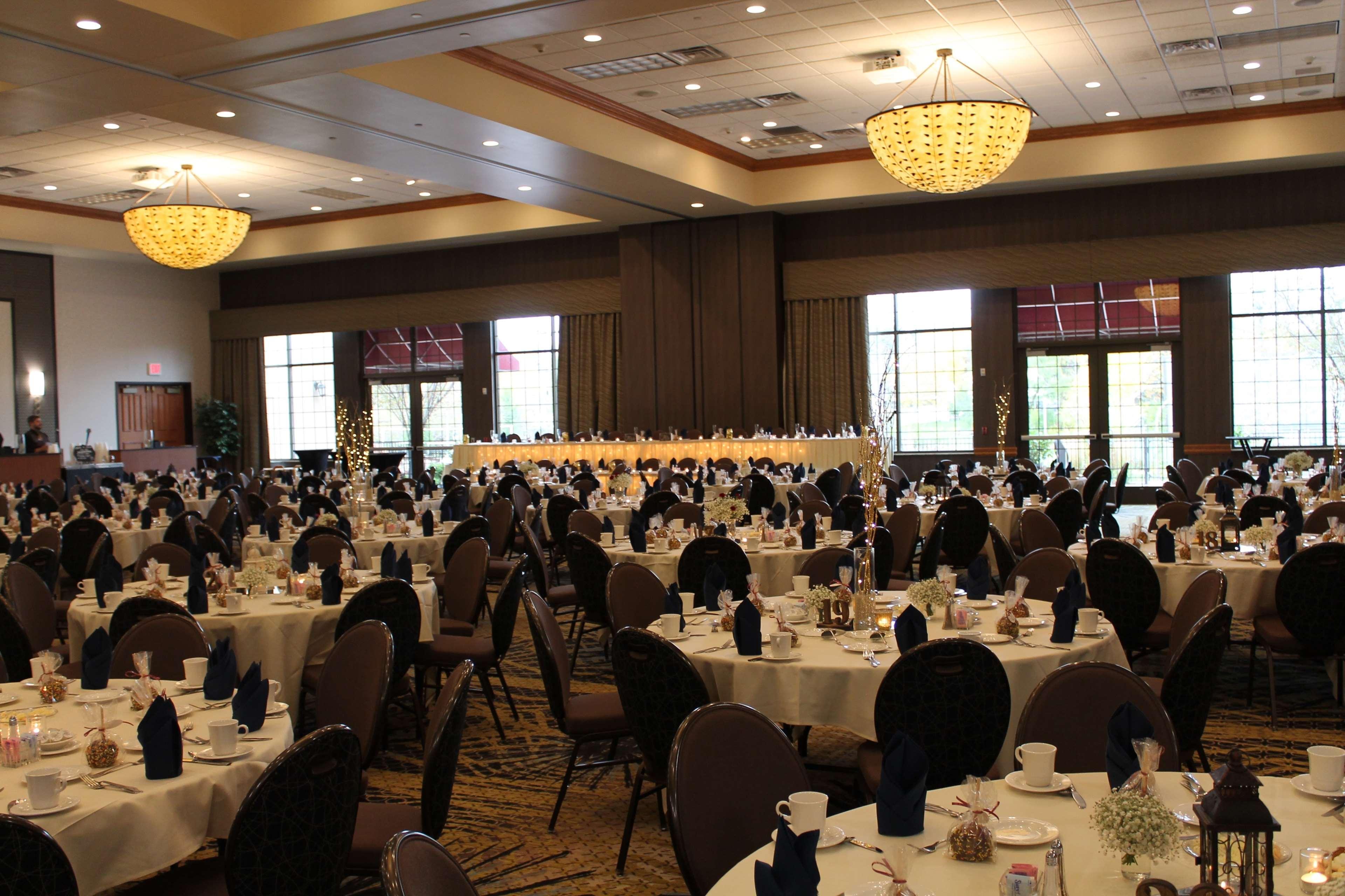 Best Western Premier Bridgewood Hotel Resort Neenah Dış mekan fotoğraf