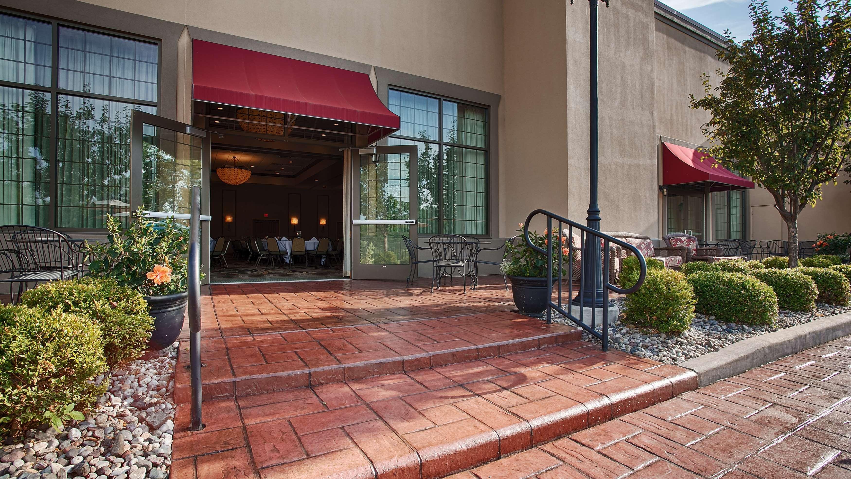 Best Western Premier Bridgewood Hotel Resort Neenah Dış mekan fotoğraf