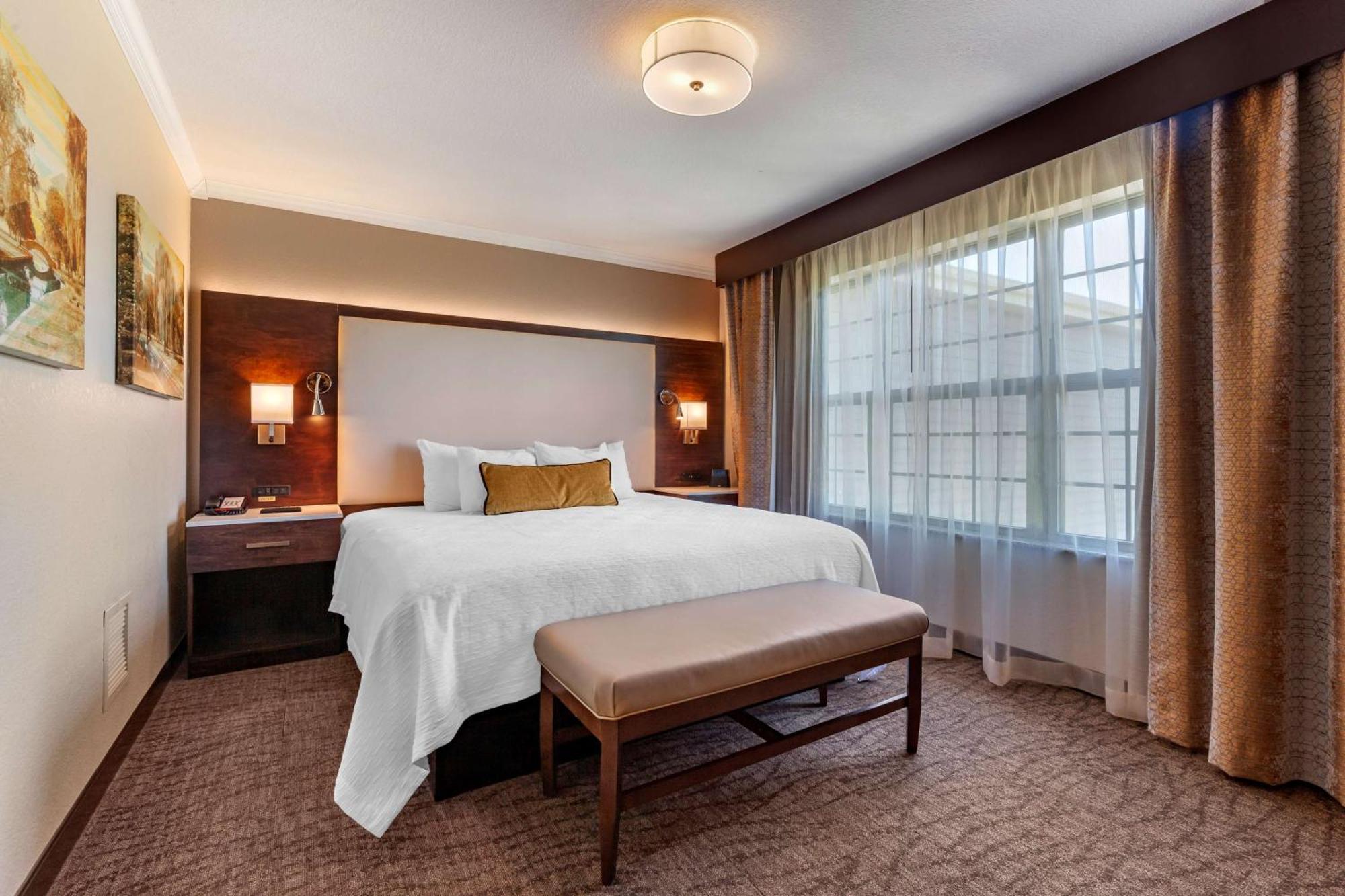 Best Western Premier Bridgewood Hotel Resort Neenah Dış mekan fotoğraf