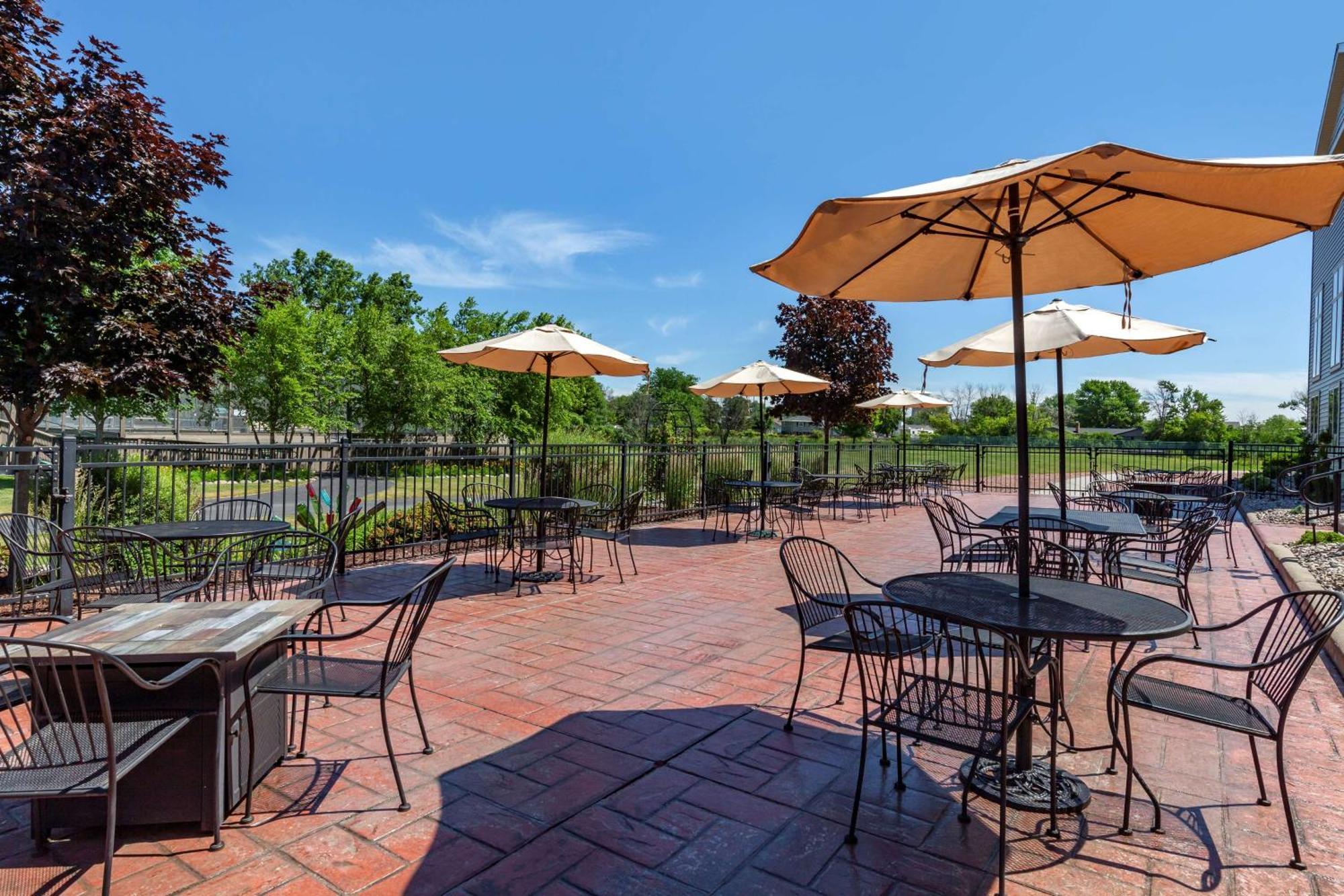Best Western Premier Bridgewood Hotel Resort Neenah Dış mekan fotoğraf